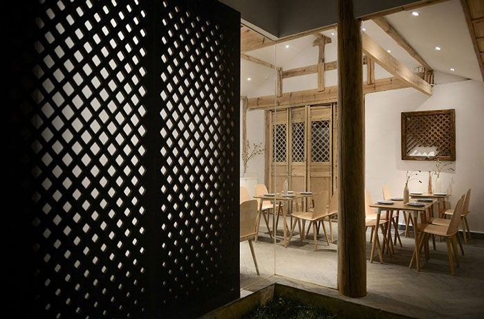 客棧餐廳裝修設(shè)計(jì)效果圖